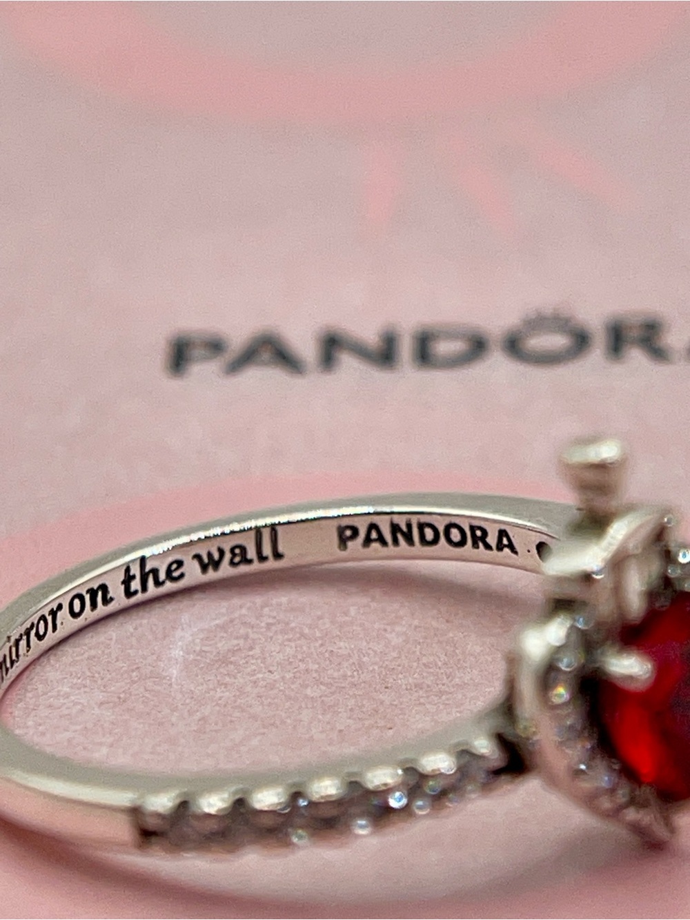 Pandora Disney Evil Queen Dagger Heart Ring S925 Silver Size 7 / 54 - Picture 9 of 12